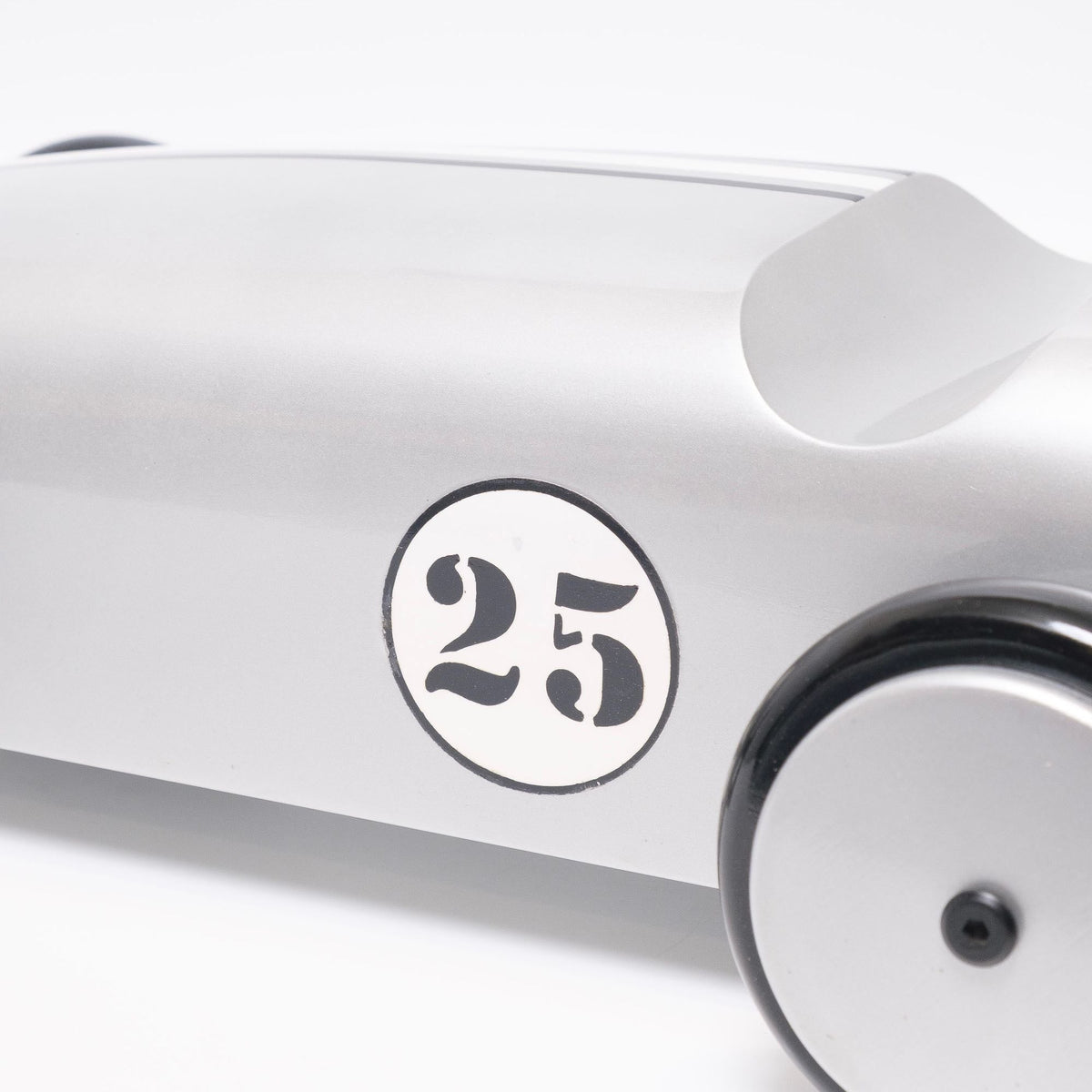 ex-display | Authentic Models Formular One wood car model