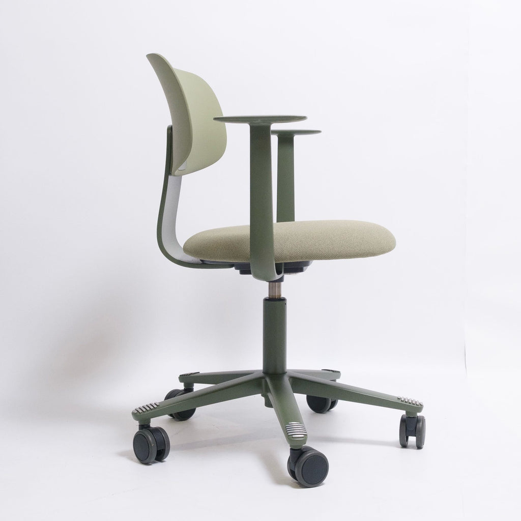 refurbished | HÅG TION 2140 Ergonomic Chair with Armrest, green