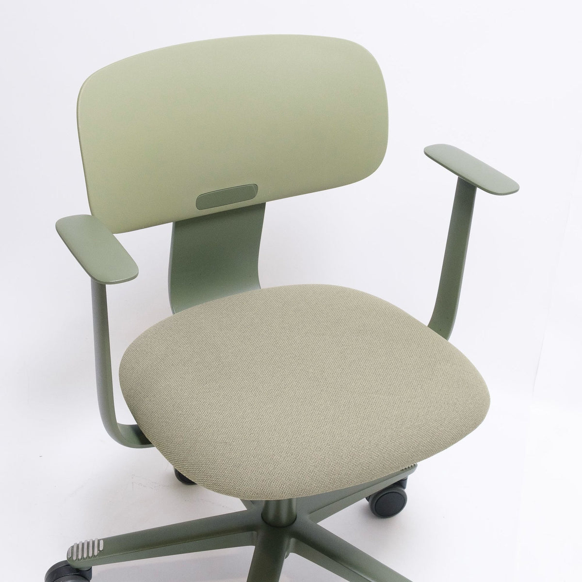 refurbished | HÅG TION 2140 Ergonomic Chair with Armrest, green